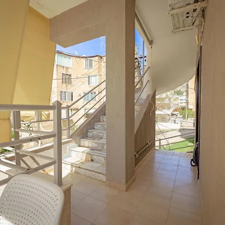 Costa Sarandë